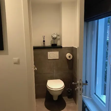 Alojamento de Acomodação e Pequeno-almoço Midtown 3*